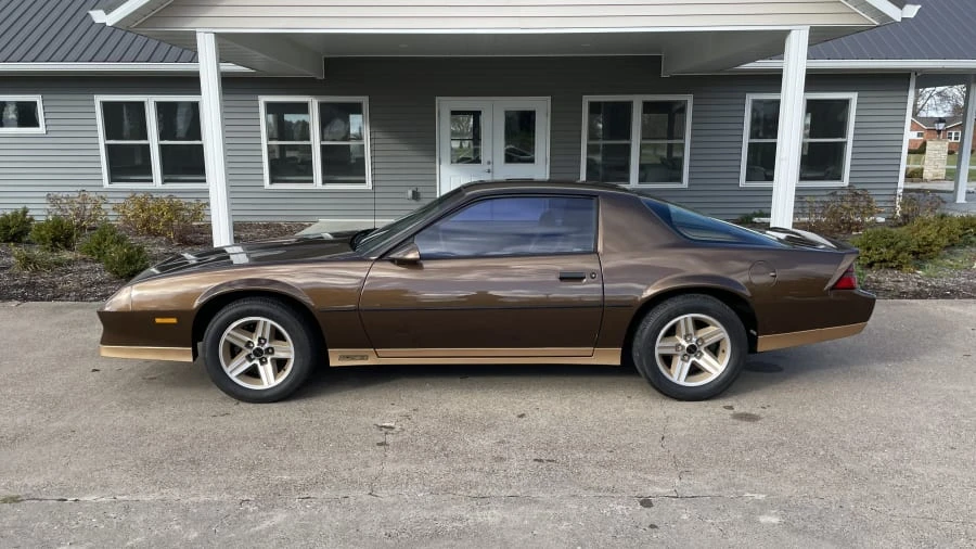 1984 Chevrolet Camaro 3rd Gen - Image 2 of 31