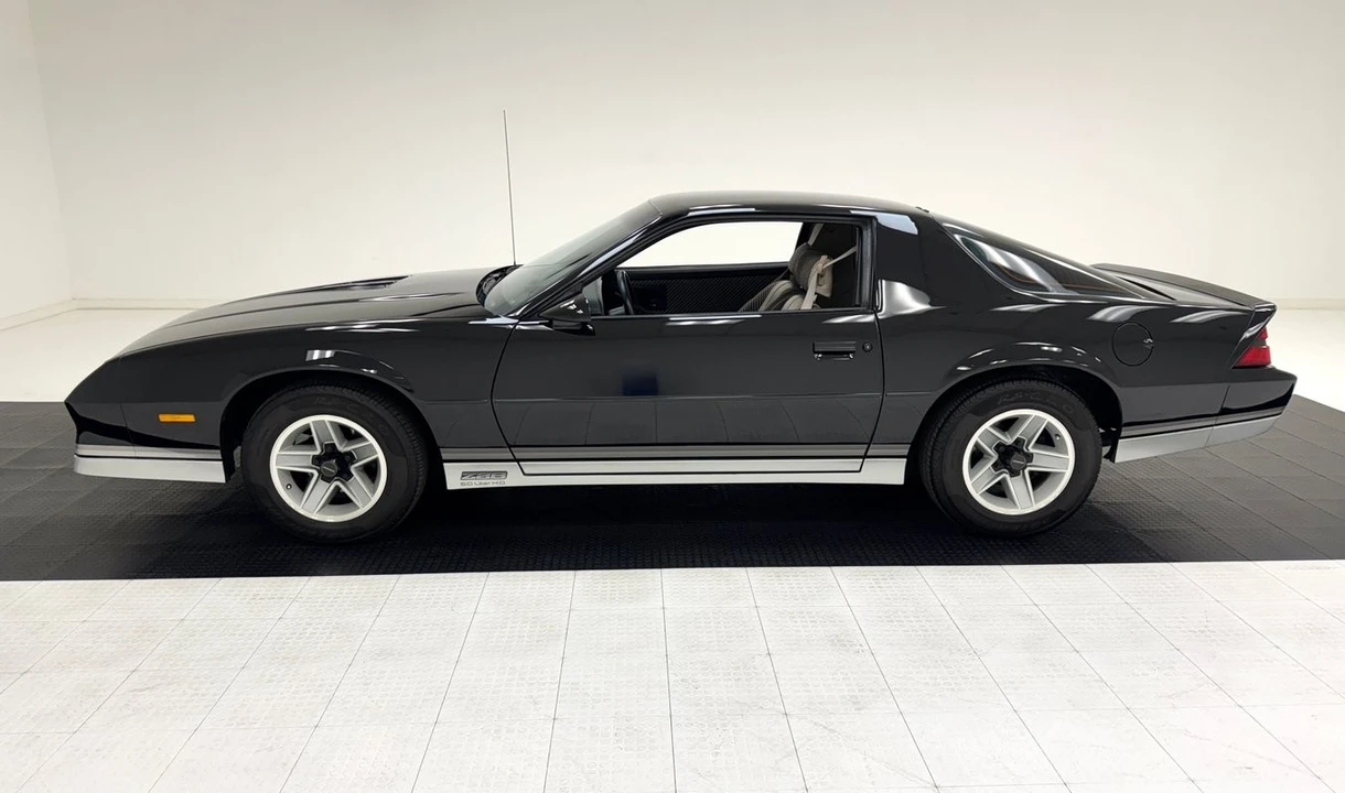 1984 Chevrolet Camaro 3rd Gen - Image 2 of 31
