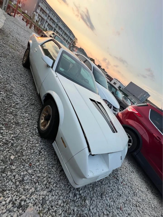 1984 Chevrolet Camaro 3rd Gen - Image 4 of 5