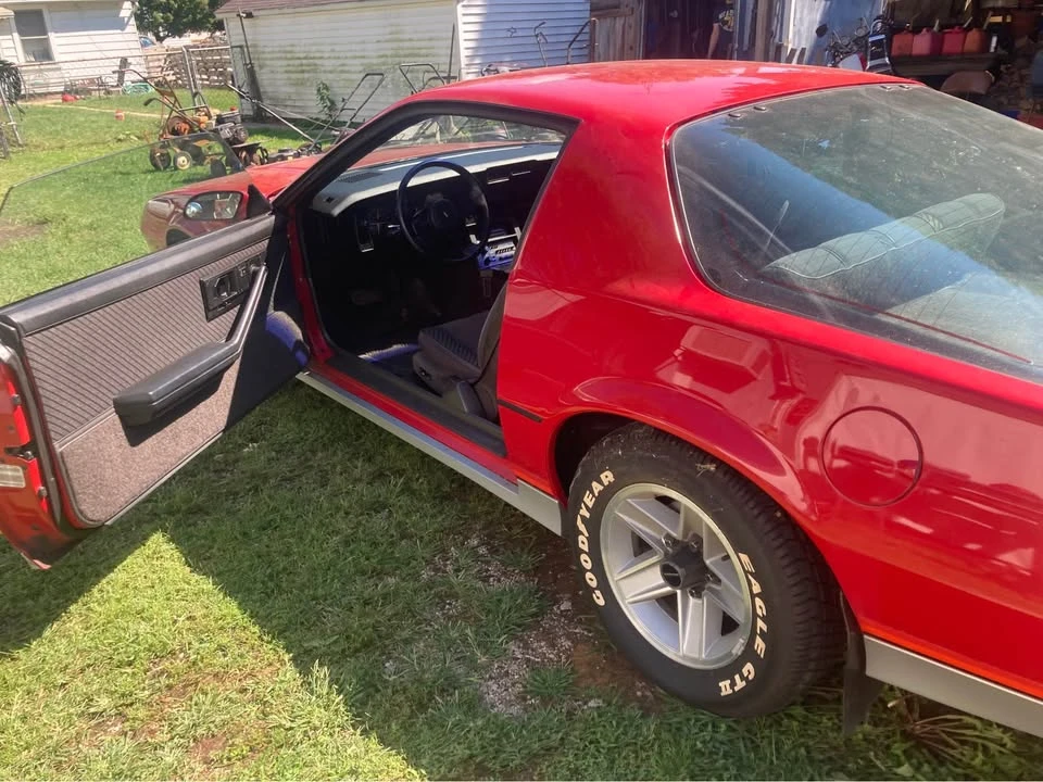 1984 Chevrolet Camaro - Image 6 of 11