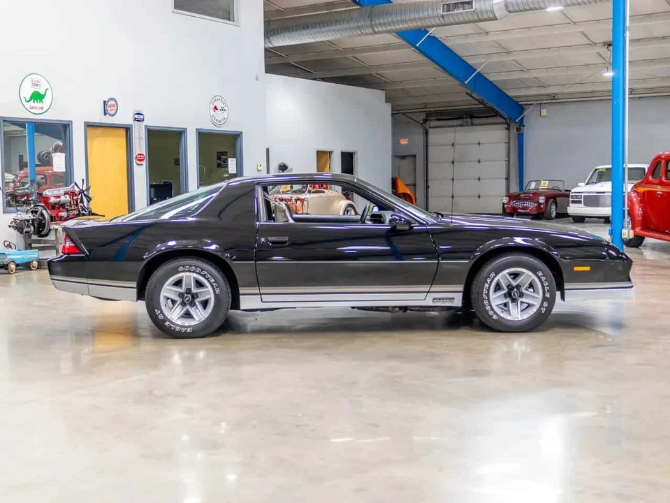 1984 Chevrolet Camaro 3rd Gen - Image 8 of 31