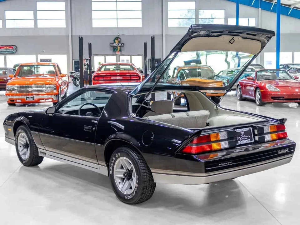 1984 Chevrolet Camaro 3rd Gen - Image 17 of 31
