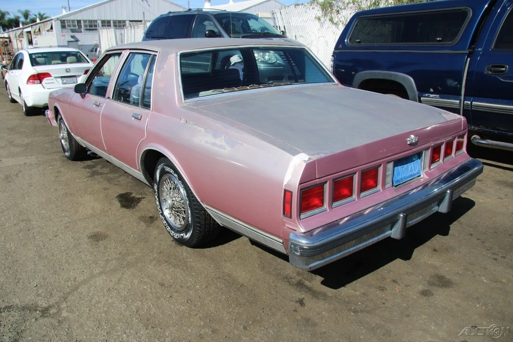 1984 Chevrolet Caprice - Image 5 of 21