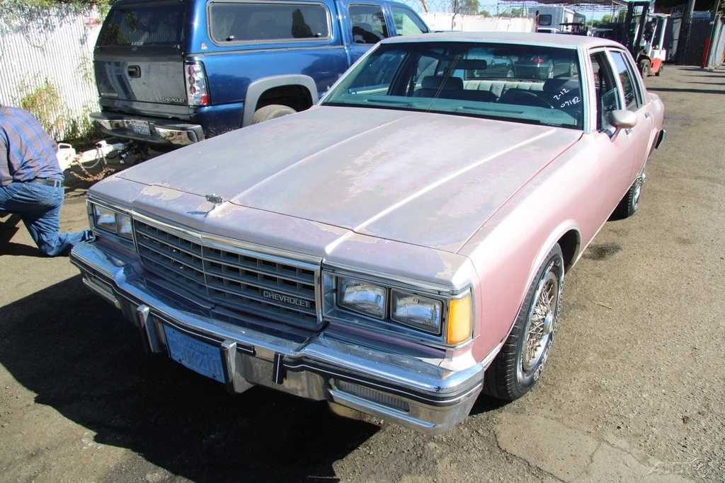 1984 Chevrolet Caprice - Image 7 of 21