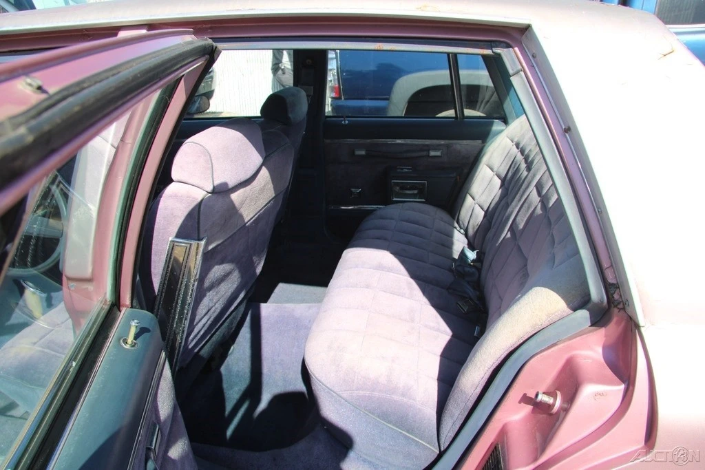 1984 Chevrolet Caprice - Image 17 of 21