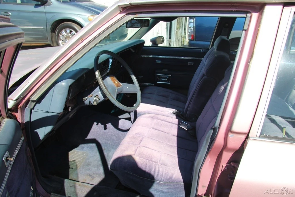 1984 Chevrolet Caprice - Image 11 of 21