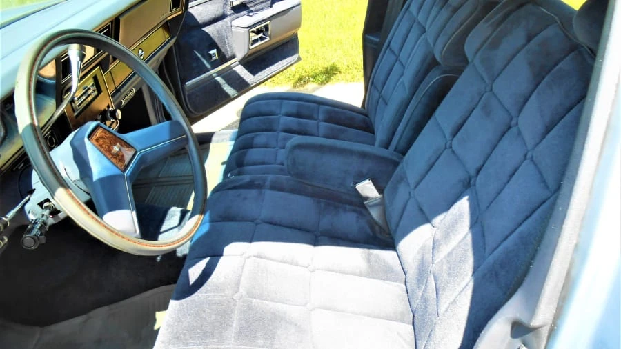 1984 Chevrolet Caprice - Image 5 of 24