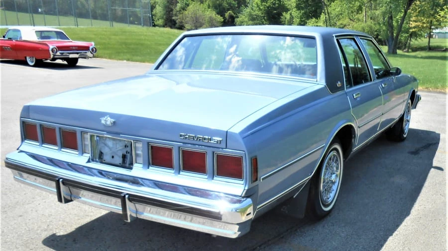 1984 Chevrolet Caprice - Image 18 of 24