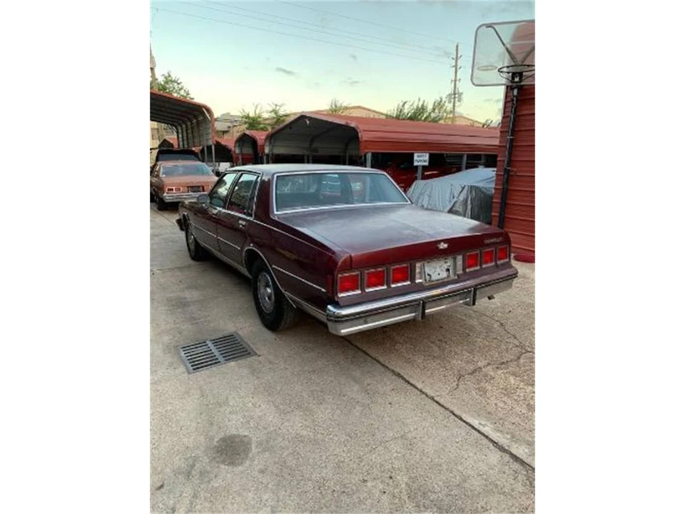1984 Chevrolet Caprice - Image 6 of 28