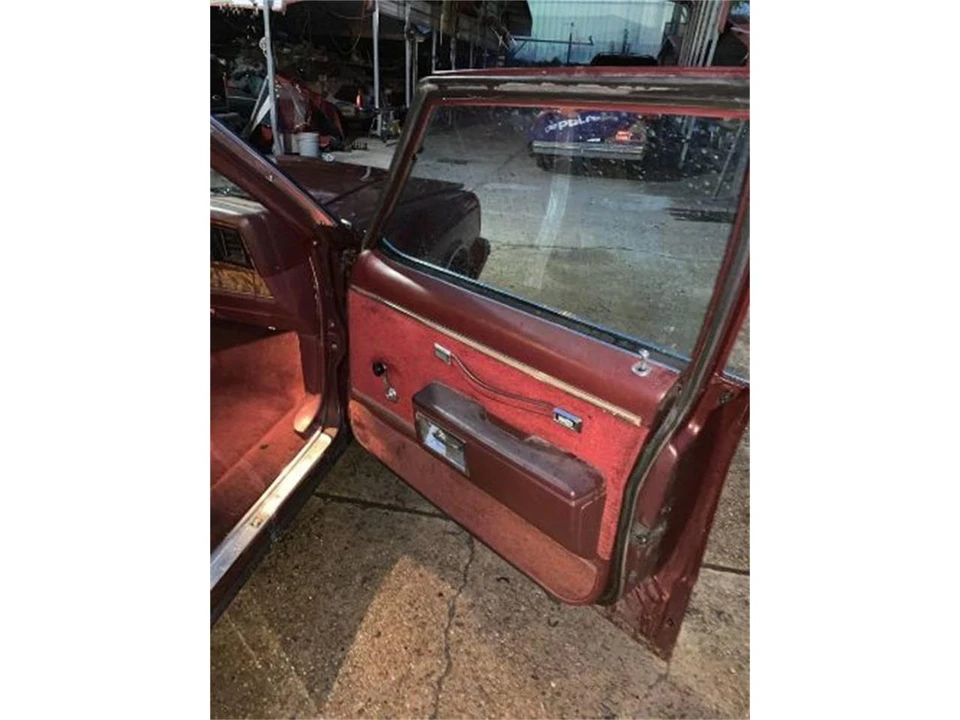 1984 Chevrolet Caprice - Image 19 of 28