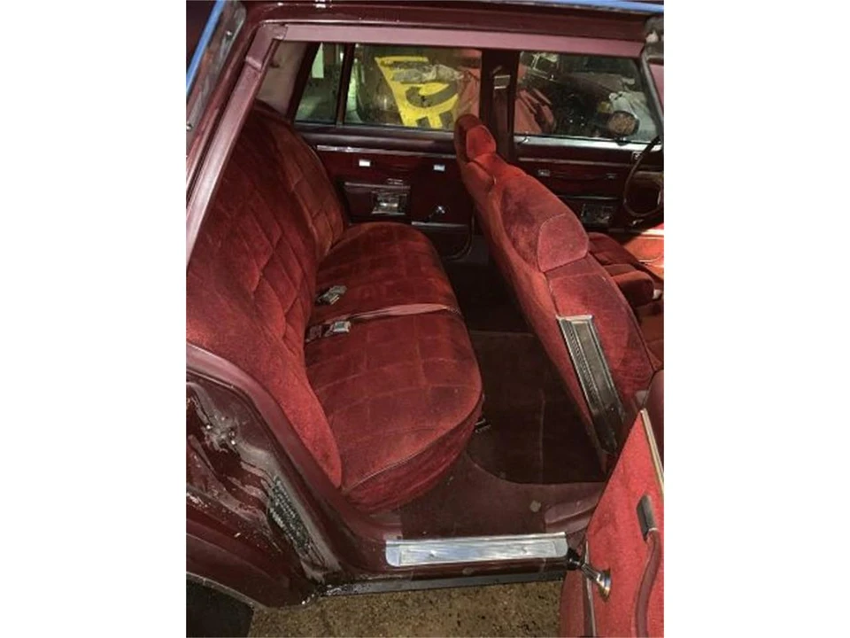1984 Chevrolet Caprice - Image 24 of 28