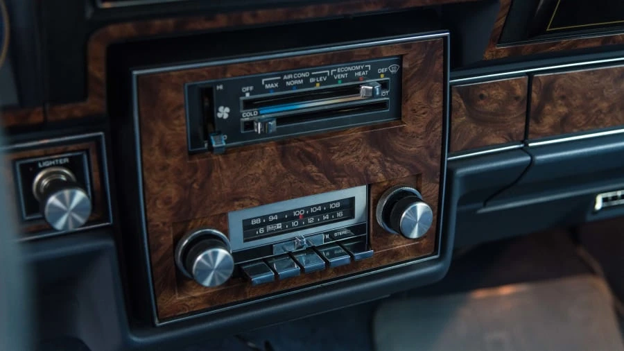 1984 Chevrolet Caprice - Image 18 of 20