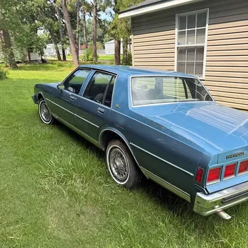 1984 Chevrolet Caprice Classic Sedan 4D