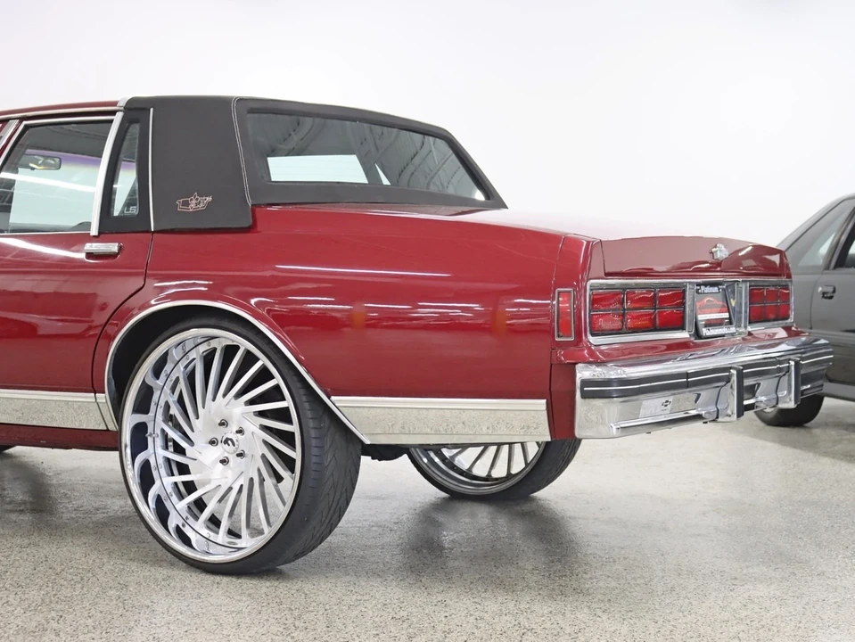 1984 Chevrolet Caprice - Image 10 of 21