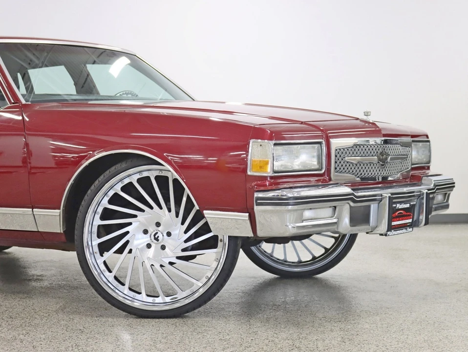 1984 Chevrolet Caprice - Image 2 of 21