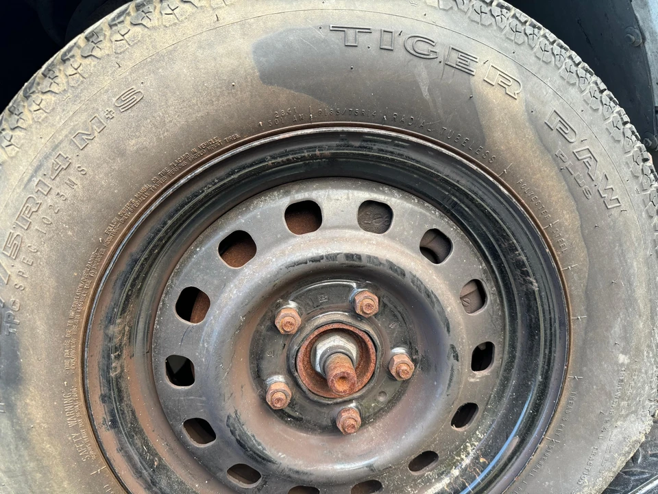 1984 Chevrolet - Image 24 of 31