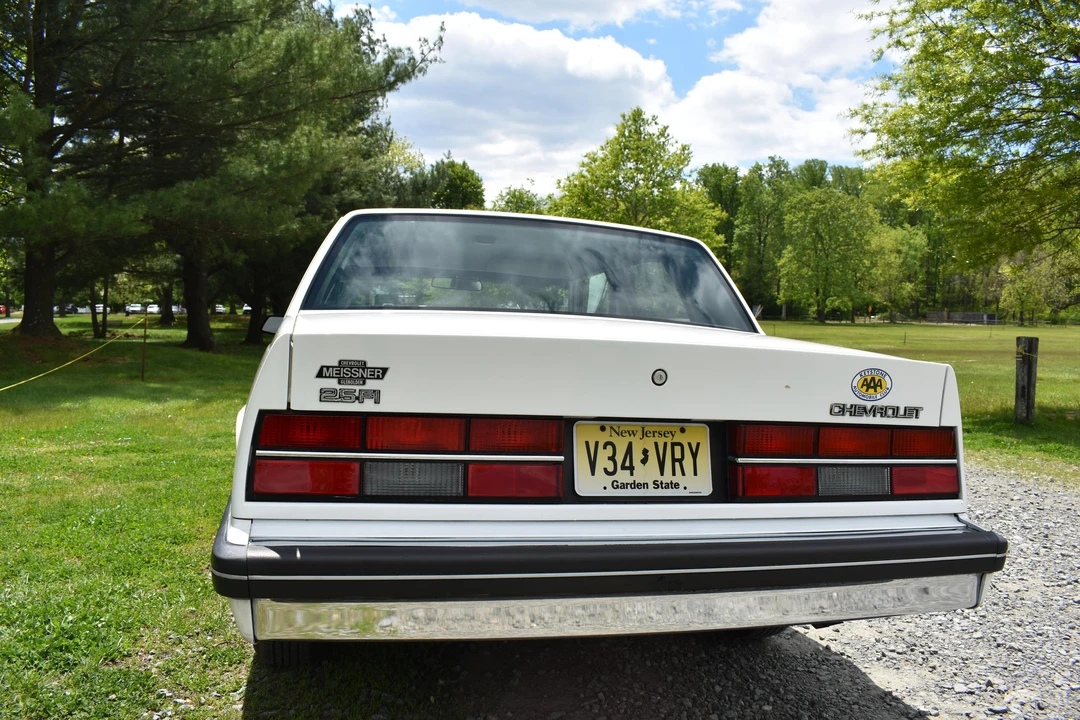 1984 Chevrolet - Image 8 of 31