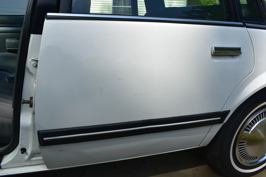 1984 Chevrolet - Image 19 of 31