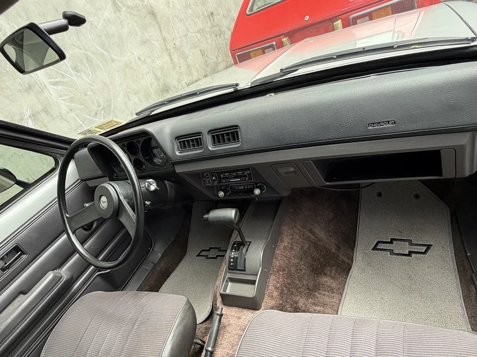 1984 Chevrolet - Image 8 of 9