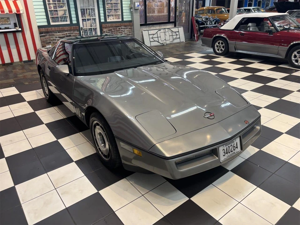 1984 Chevrolet Corvette C4 - Image 29 of 31