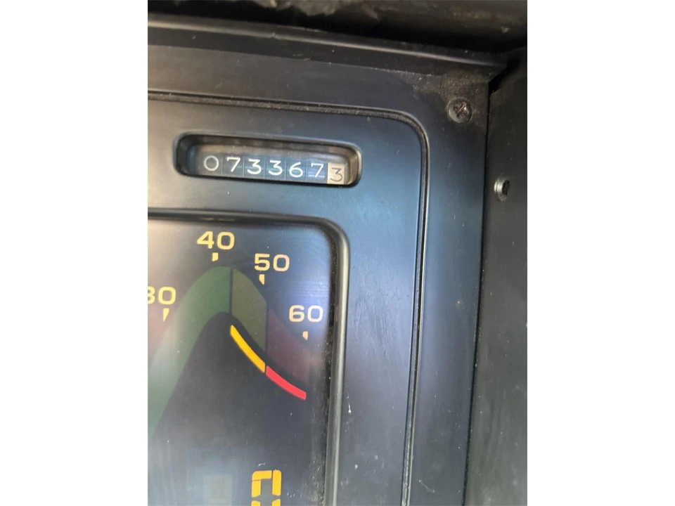 1984 Chevrolet Corvette C4 - Image 21 of 31