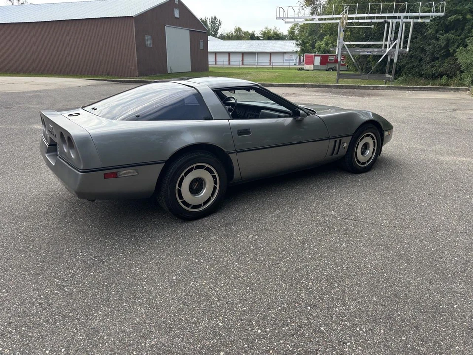 1984 Chevrolet Corvette C4 - Image 8 of 31