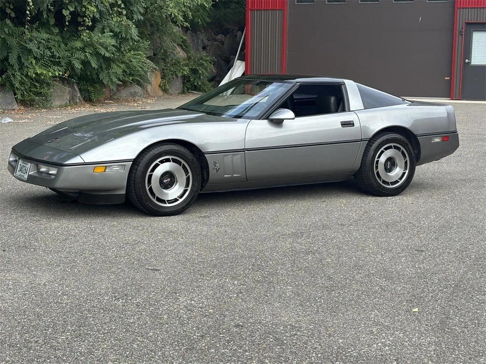 1984 Chevrolet Corvette C4 - Image 3 of 31