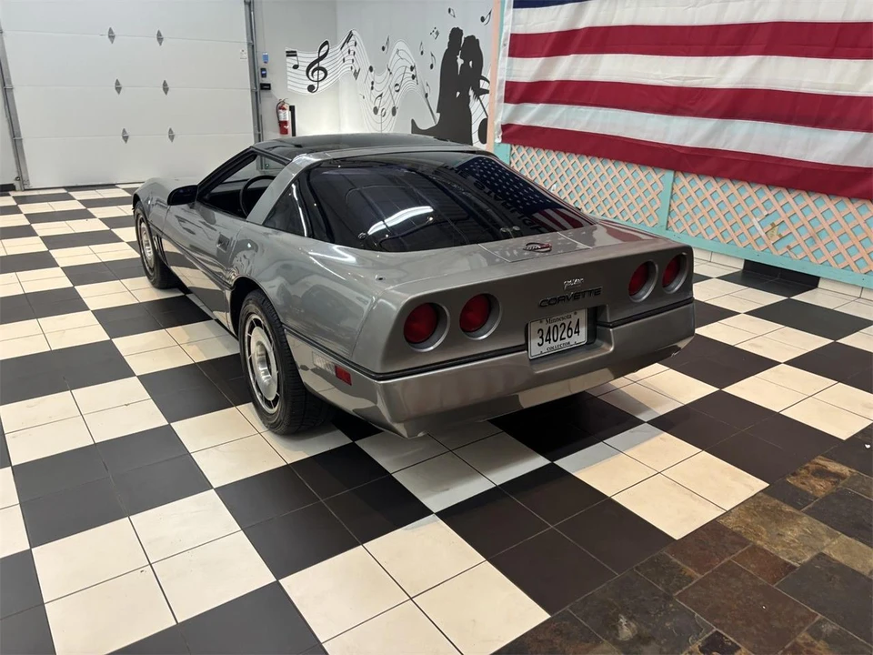 1984 Chevrolet Corvette C4 - Image 9 of 31