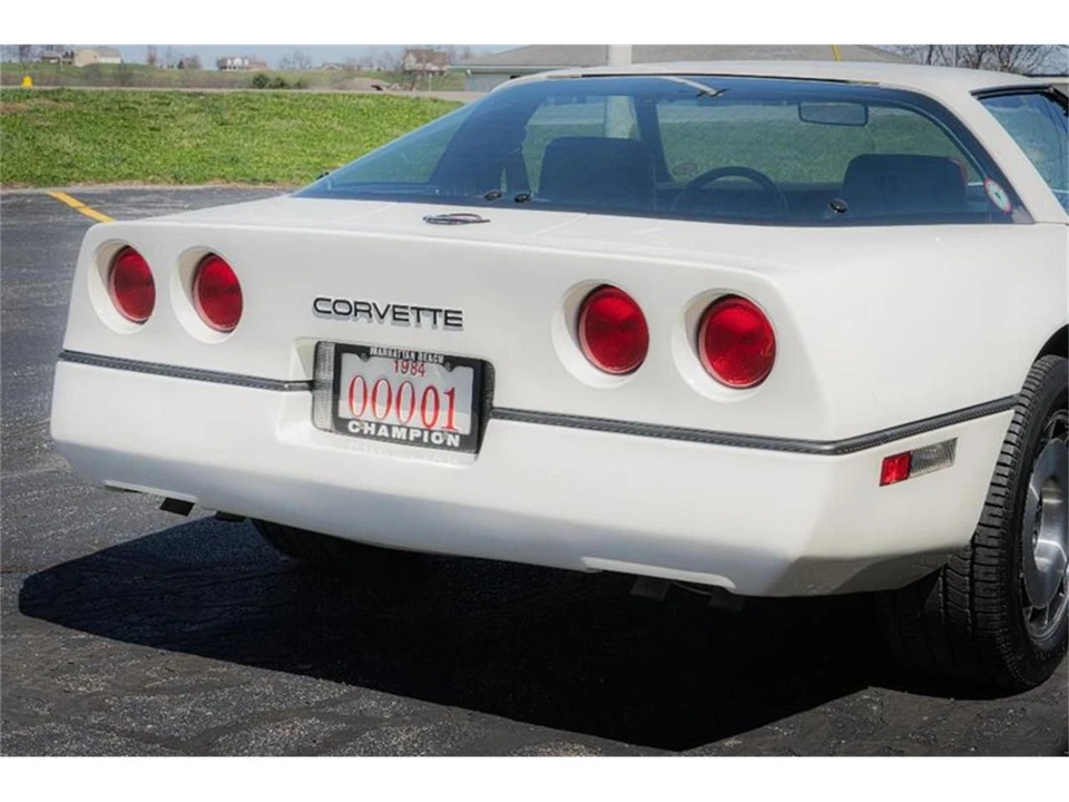 1984 Chevrolet Corvette C4 - Image 6 of 19