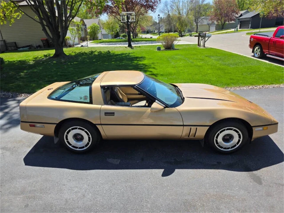 1984 Chevrolet Corvette C4 - Image 15 of 30