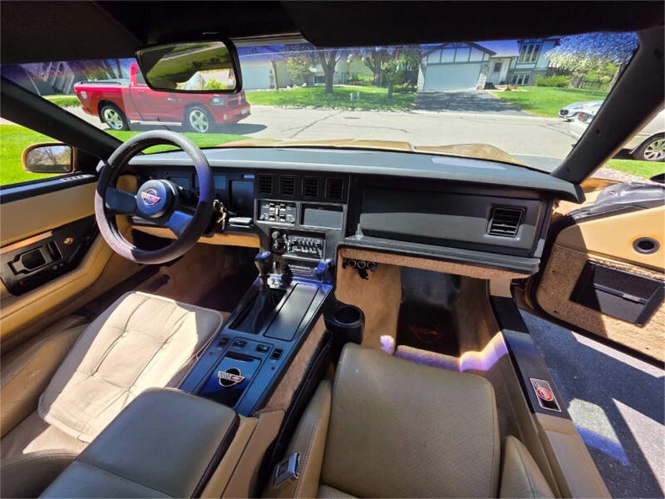 1984 Chevrolet Corvette C4 - Image 20 of 30