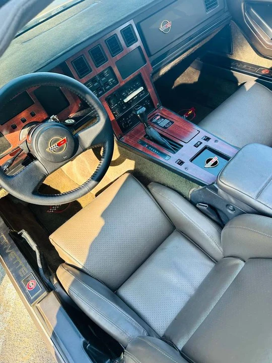 1984 Chevrolet Corvette C4 - Image 12 of 24