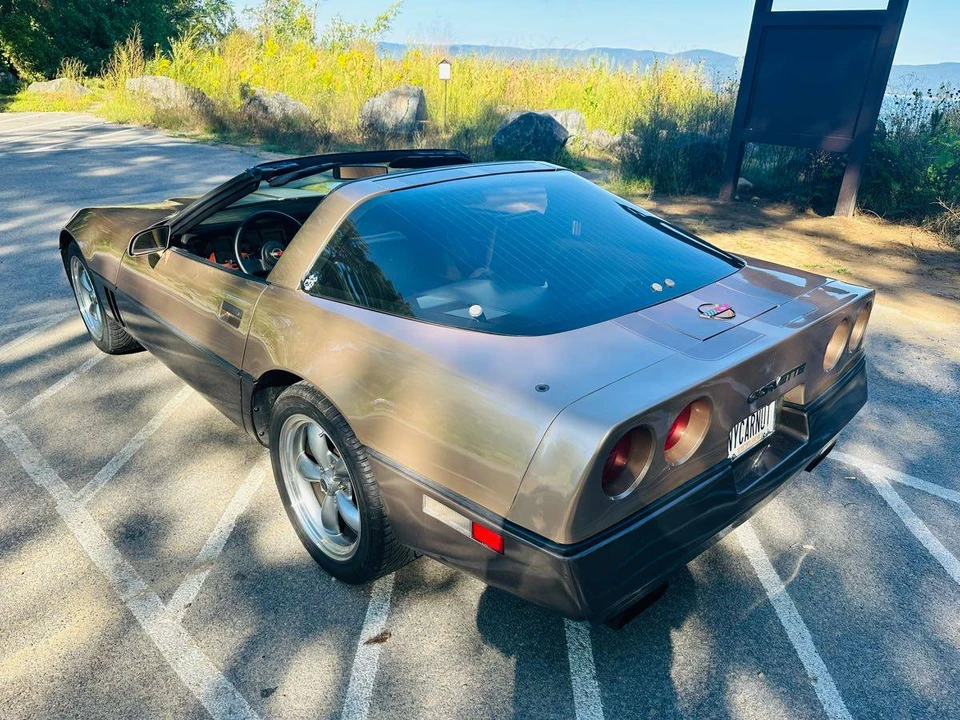 1984 Chevrolet Corvette C4 - Image 18 of 24
