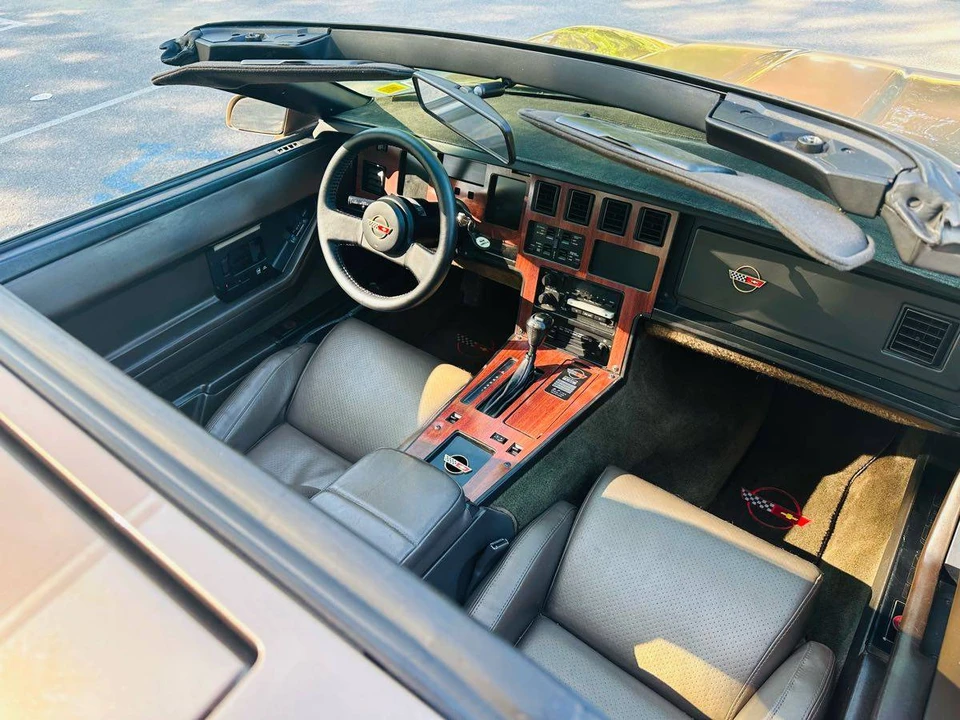 1984 Chevrolet Corvette C4 - Image 15 of 24