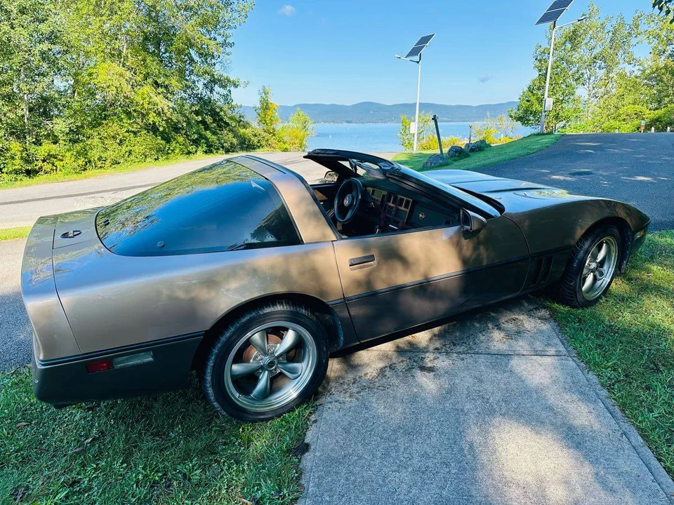 1984 Chevrolet Corvette C4 - Image 2 of 24