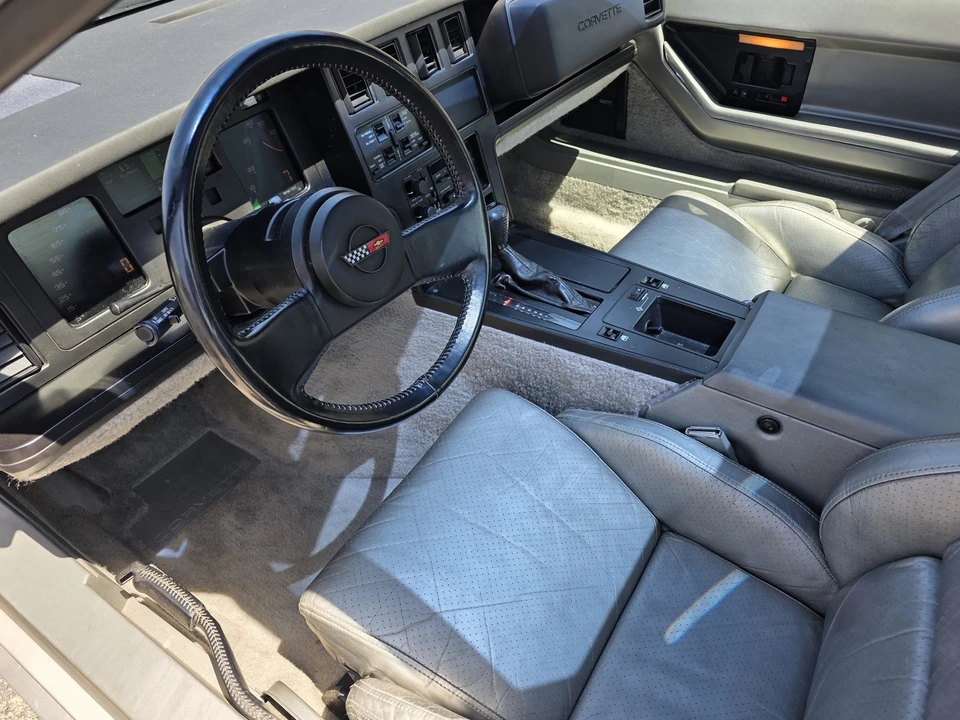 1984 Chevrolet Corvette C4 - Image 28 of 31