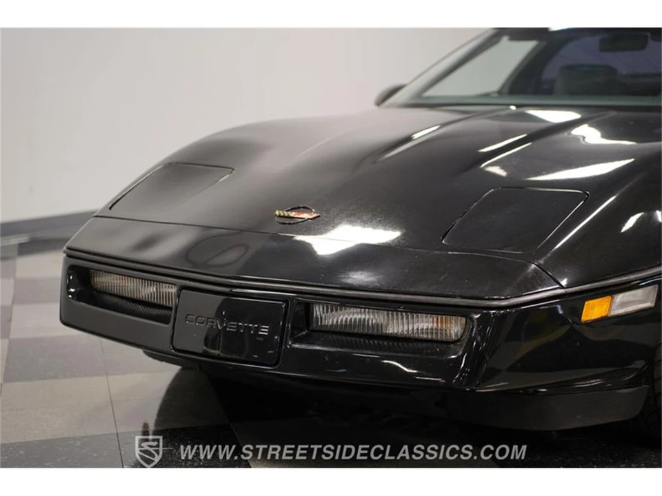 1984 Chevrolet Corvette C4 - Image 18 of 31