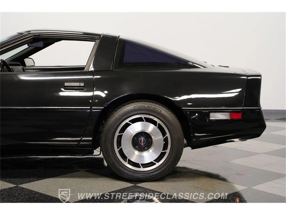 1984 Chevrolet Corvette C4 - Image 23 of 31