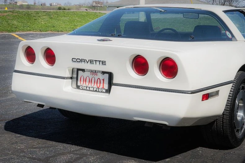 1984 Chevrolet Corvette C4 - Image 6 of 19