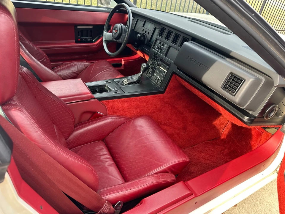 1984 Chevrolet Corvette C4 - Image 9 of 12