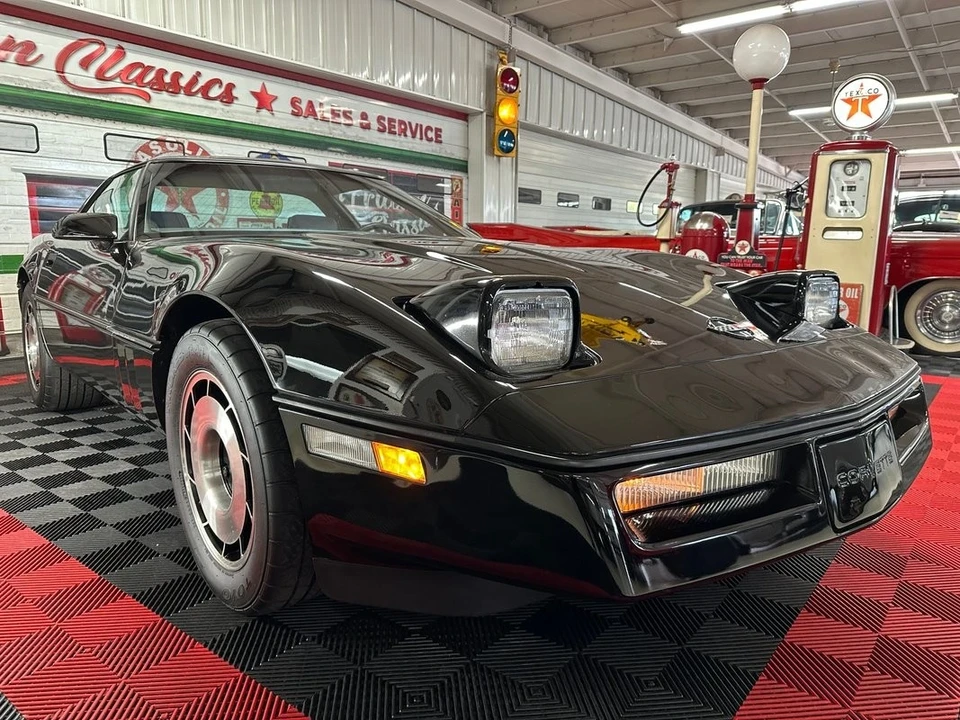 1984 Chevrolet Corvette C4 - Image 4 of 12