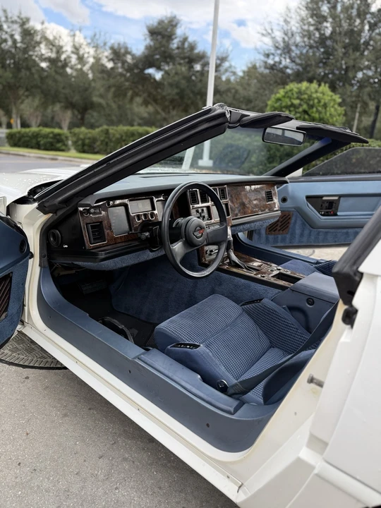 1984 Chevrolet Corvette C4 - Image 16 of 21