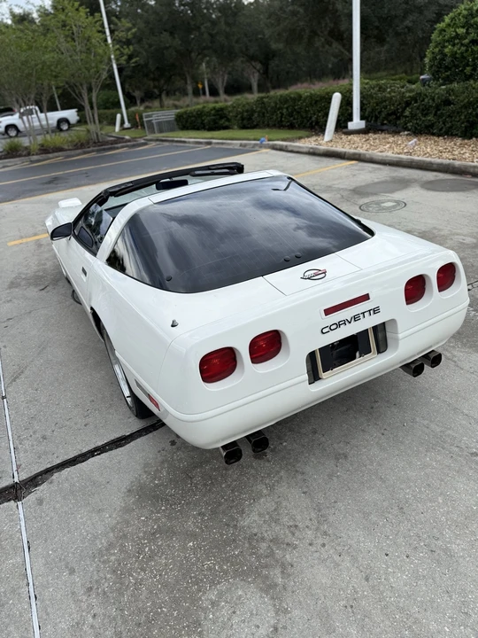 1984 Chevrolet Corvette C4 - Image 12 of 21