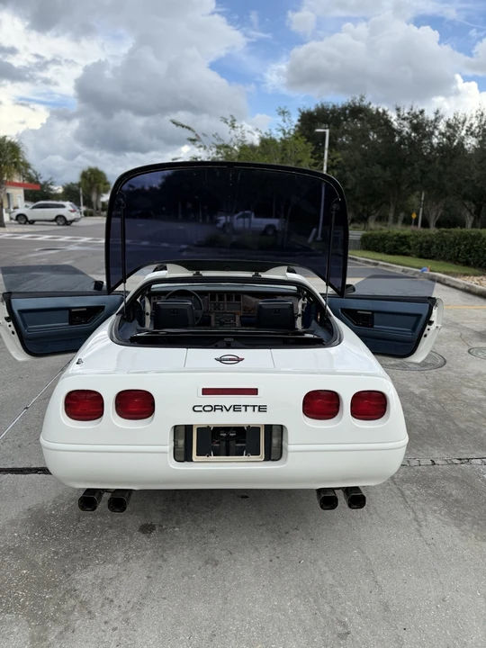1984 Chevrolet Corvette C4 - Image 6 of 21