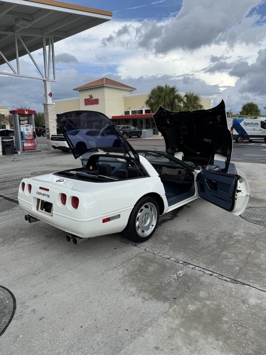 1984 Chevrolet Corvette C4 - Image 5 of 21