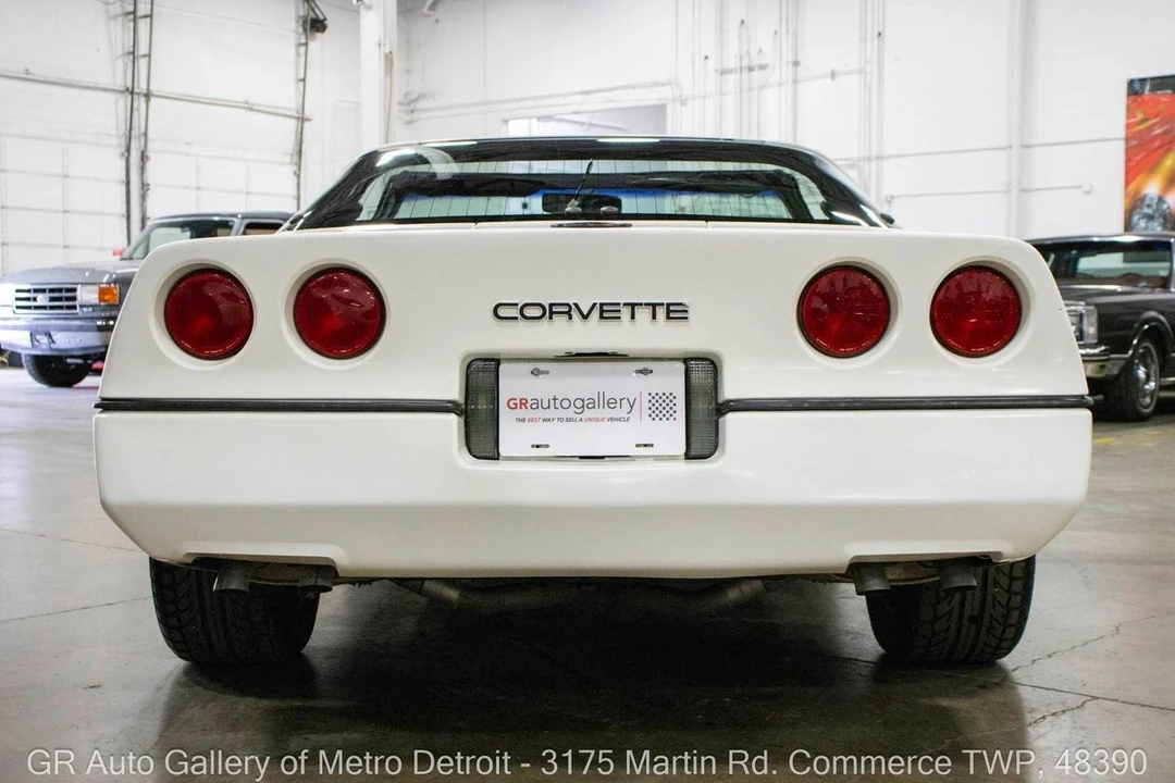 1984 Chevrolet Corvette C4 - Image 7 of 12