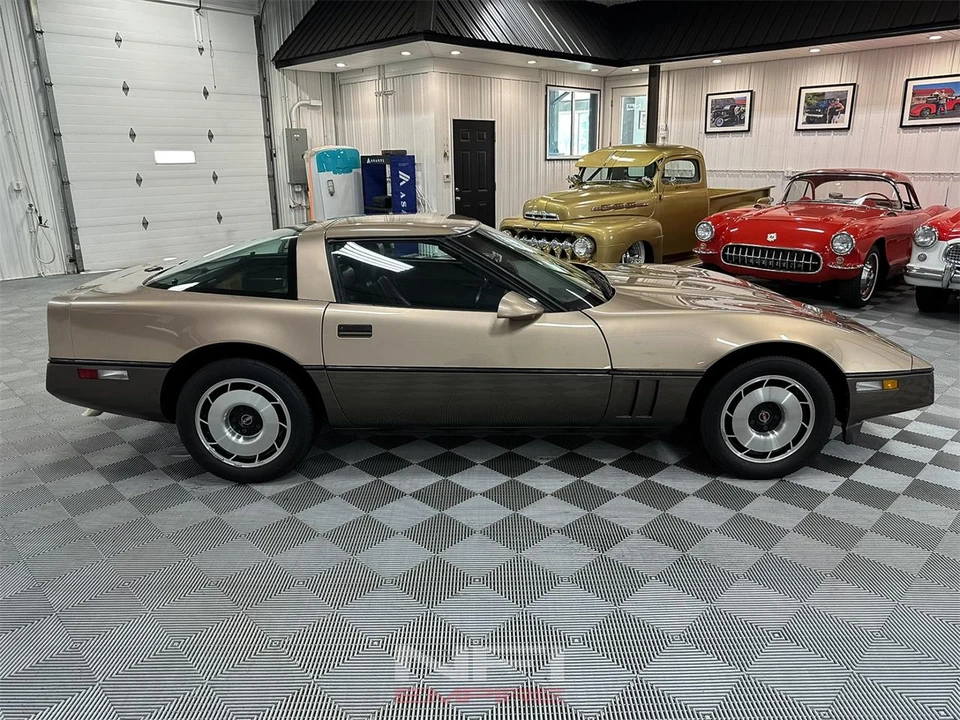1984 Chevrolet Corvette C4 - Image 7 of 31