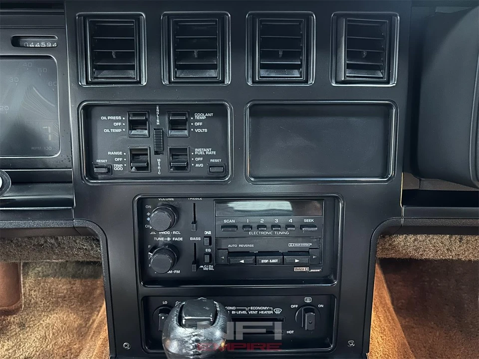 1984 Chevrolet Corvette C4 - Image 27 of 31
