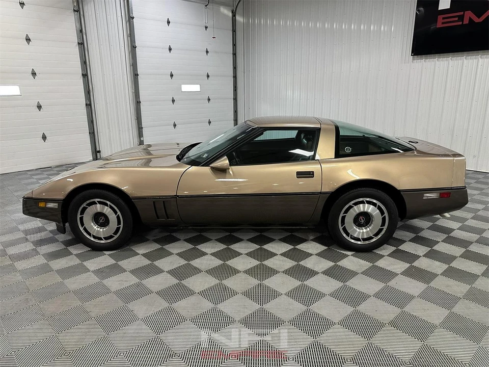 1984 Chevrolet Corvette C4 - Image 2 of 31