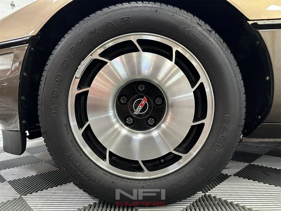 1984 Chevrolet Corvette C4 - Image 12 of 31